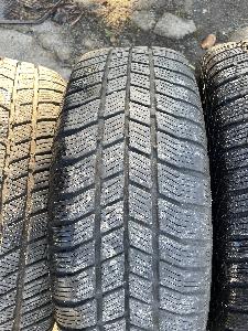 Prodám zimní pneu 195/60 R15 na alu kolech  Fiat