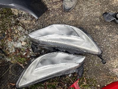 Přední světla Opel Astra na rok 2012