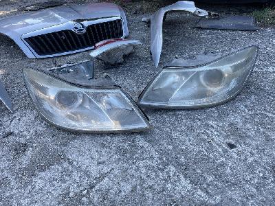 Přední kapota, světla, blatníky, nárazník na Škoda Octavia II facelift