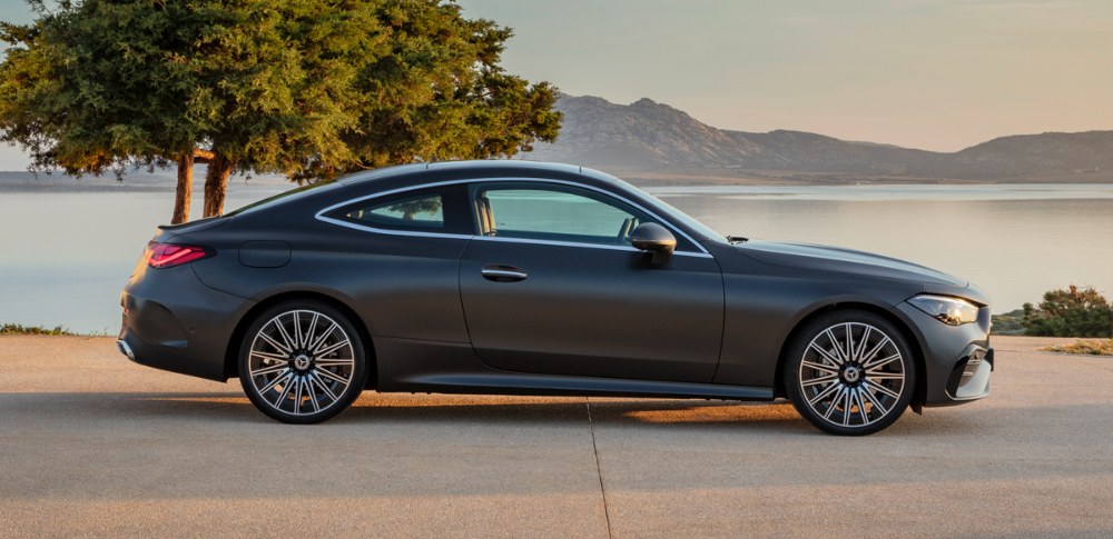 Mercedes-Benz CLE kup&eacute; (C 236) &ndash; Oslava klasick&yacute;ch kup&eacute;