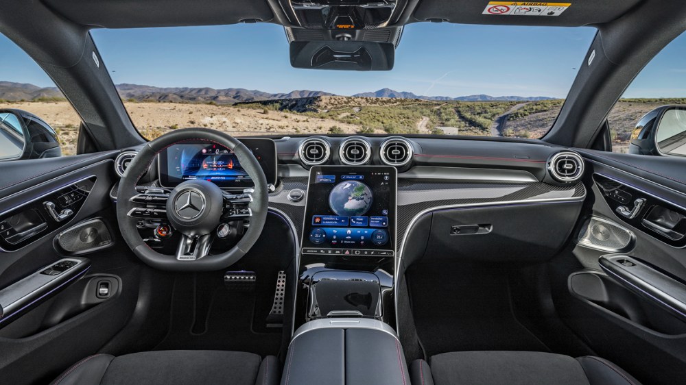 Mercedes-Benz CLE kup&eacute; (C 236) &ndash; Oslava klasick&yacute;ch kup&eacute;