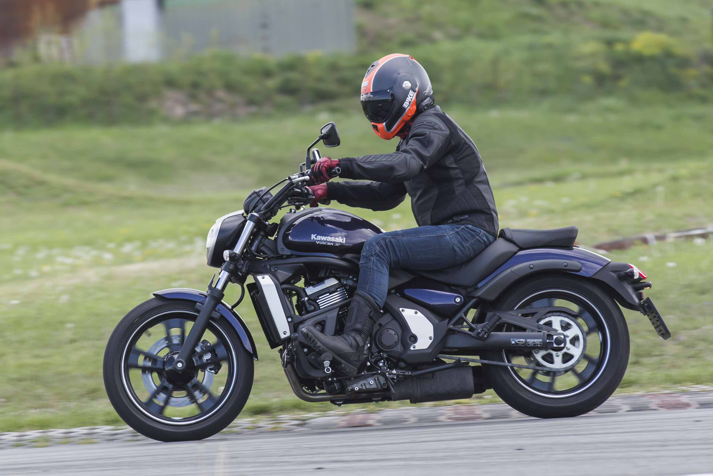 TEST: Kawasaki Vulcan S