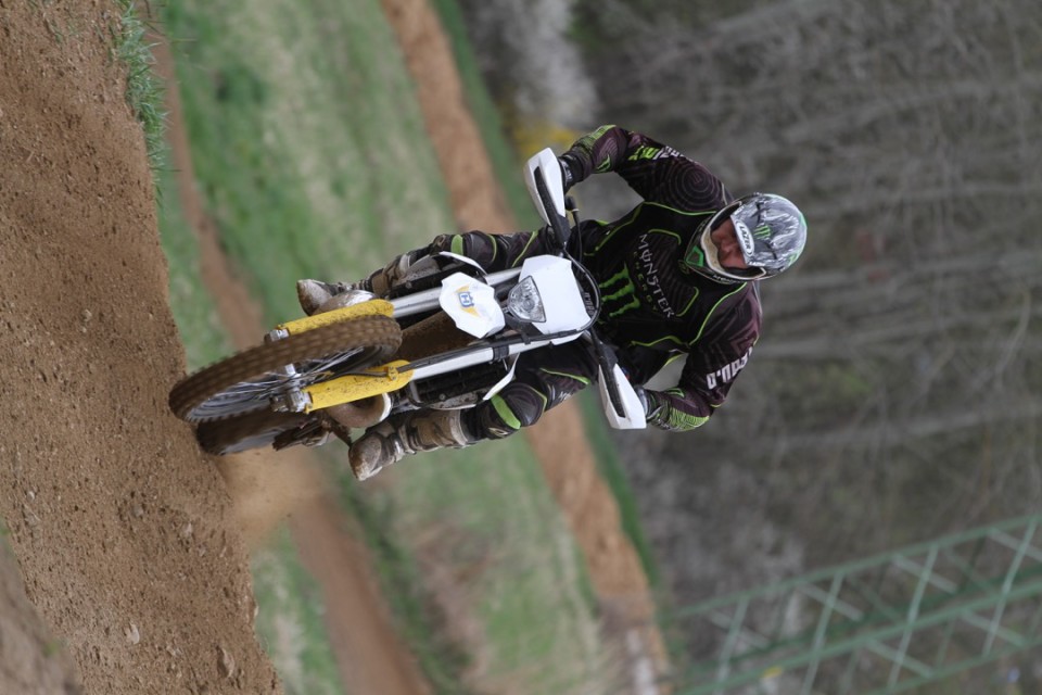 TEST: Husqvarna FE 350 a TE 300