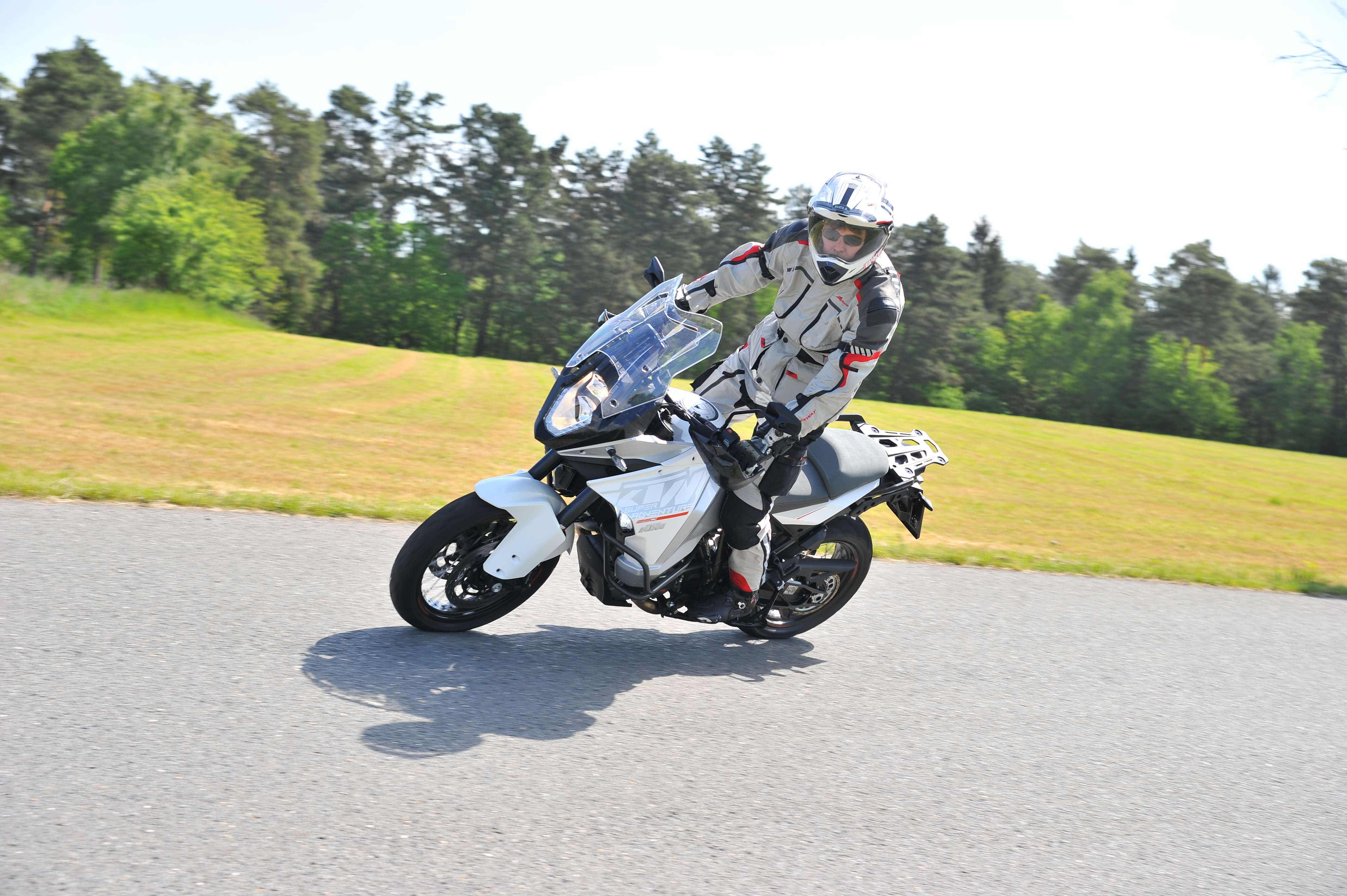 TEST: KTM 1290 Super Adventure