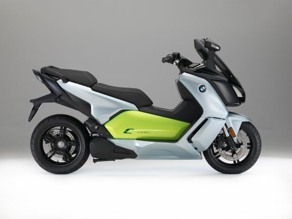 Nov&eacute; BMW C evolution
