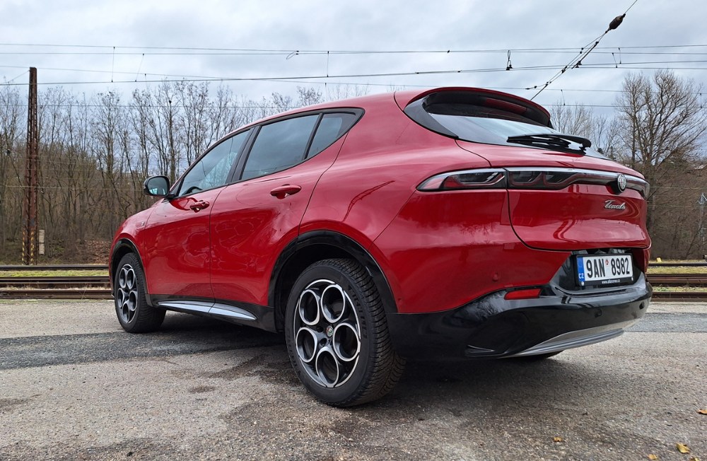 Alfa Romeo Tonale Ti &ndash; Kompaktn&iacute; osobnost