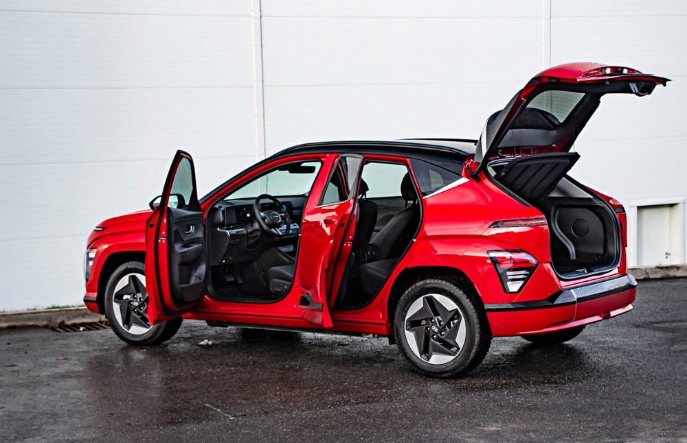 Hyundai Kona Electric Power & 1.6 T-GDI 4x4 DCT &ndash; &Scaron;&iacute;ře nab&iacute;dky