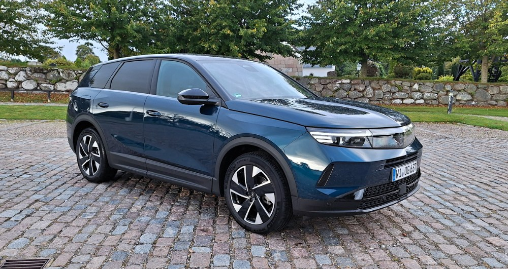 Opel Grandland &ndash; Autobahn Proof