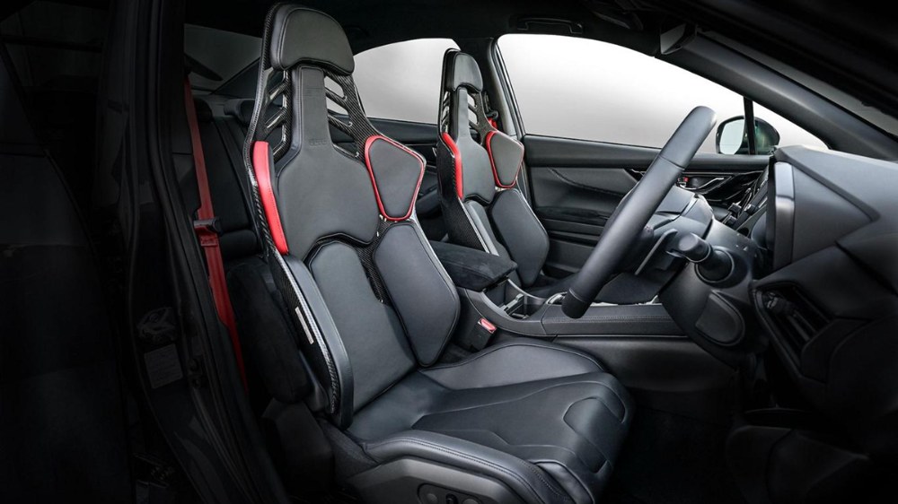 Subaru WRX STI S210 Prototype &ndash; Př&iacute;mo z ringu